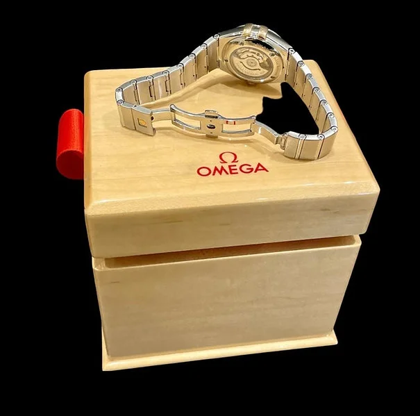 Preowned Omega Constellation Co Axil Mother of Pearl Diamonds - Image 2