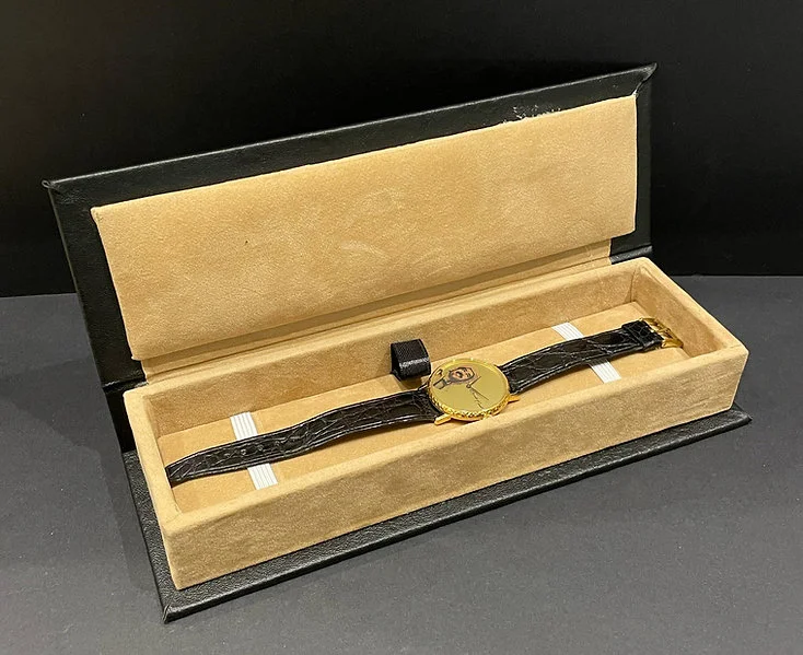 Genuine Preowned Golden Switzerland Dress Watch - Iraq President Saddam - Image 2