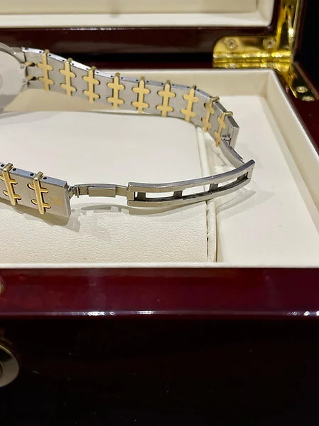 Preowned Universal Genève Swiss, Special Edition Saddam Hussain - Image 8