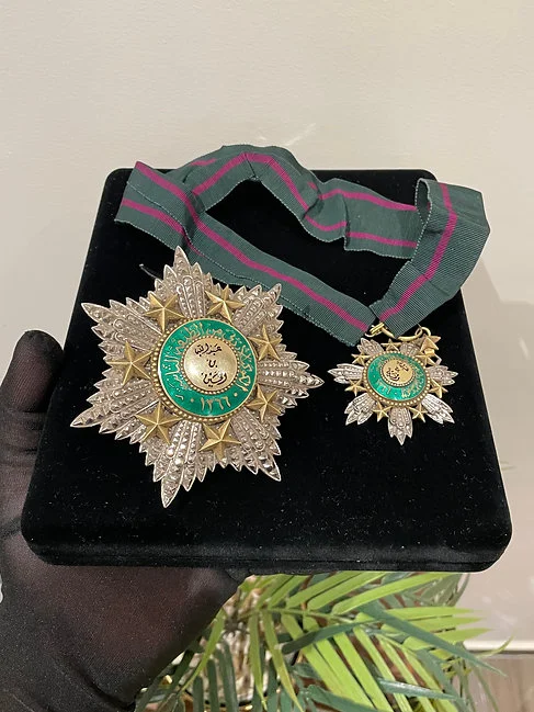 1949 Medals Set (Al Kawaba Al Urdni) King Abdullah First (Very Rare) - Image 2