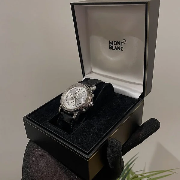 Preowned Montblanc GMT  -Meisterstuck 4810, 42mm Automatic - Image 3
