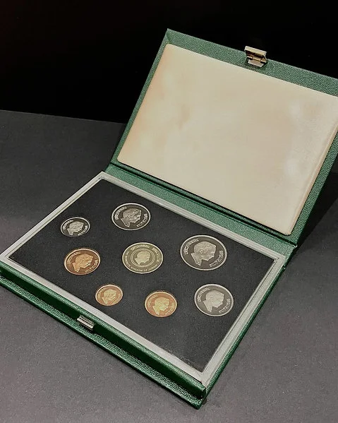 1985 Proof Set - Jordan Coins - Proof Royal Mint - Rare - Image 4