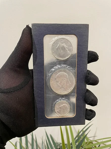 Fine Silver Proof Set USA - 1,1/2,1/4 Dollar Liberty 1979 - Image 5