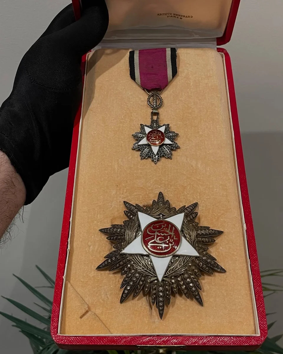 Rare Hashemite Independence Order – Sharif Hussein Bin Ali Era 1921 - Image 12