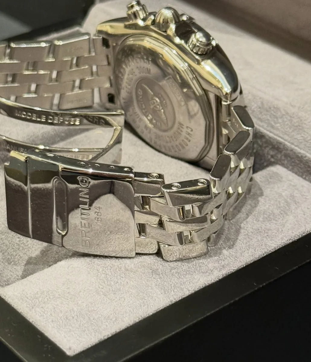 RARE Breitling Evolution 2006 Rare Red Dial - Image 5