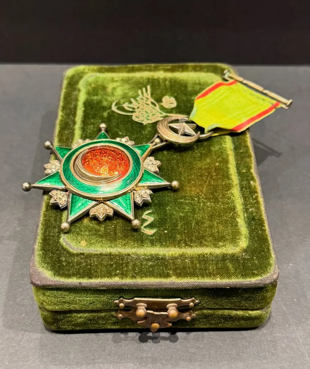 Rare Ottoman Empire – Order Of Distinction Medal 1862 Sultan AbdulAziz - Image 3