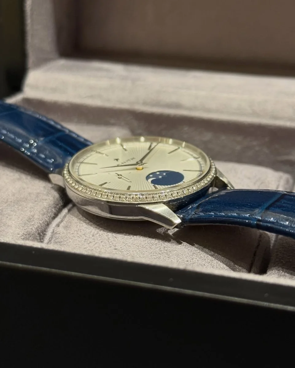 Rare Zenith Elite Monophase – Special Edition Silver Diamonds - Image 5