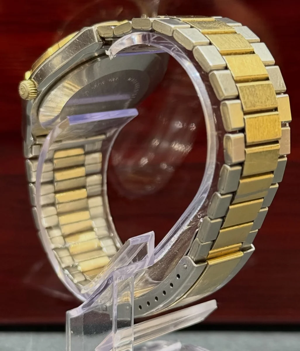 Rare Presidential Release Iraq 1980 Certina Switzerland - Image 3