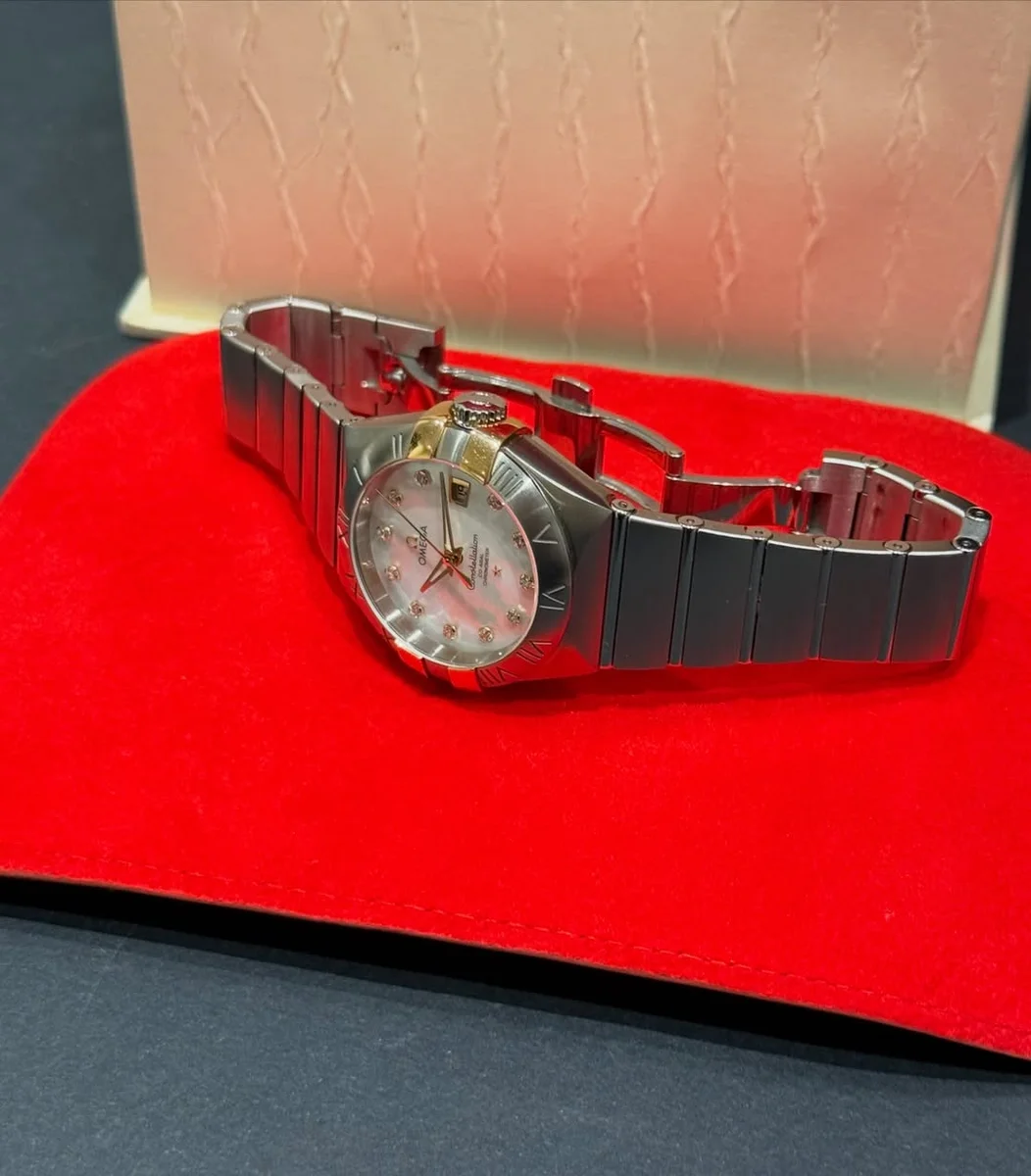 Rare Omega Constellation Ladies Masterpiece 32 Mm MOP Fine Diamonds - Image 4