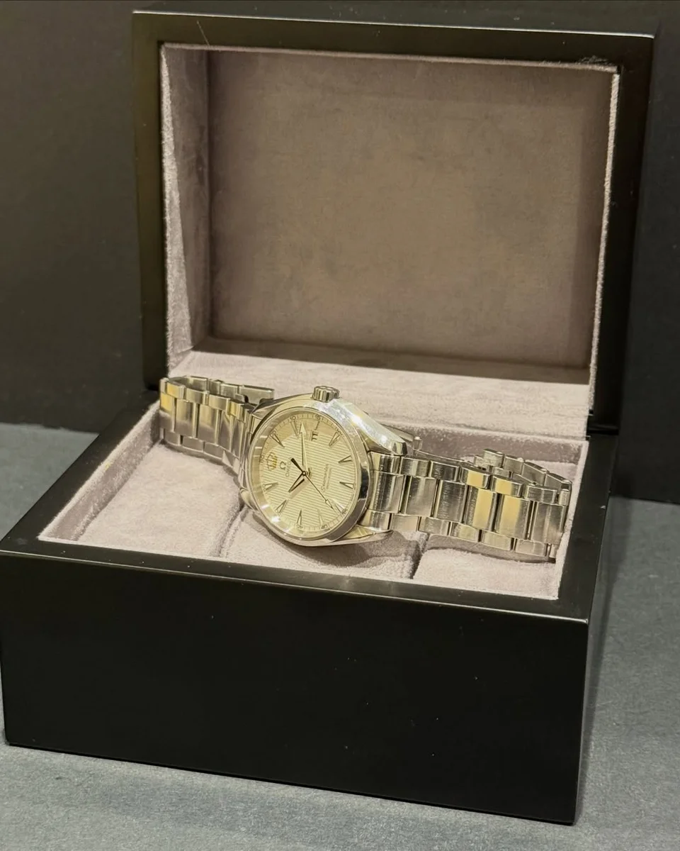 Rare Royal Special Edition Omega Seamaster Jordan 2005 - Image 2