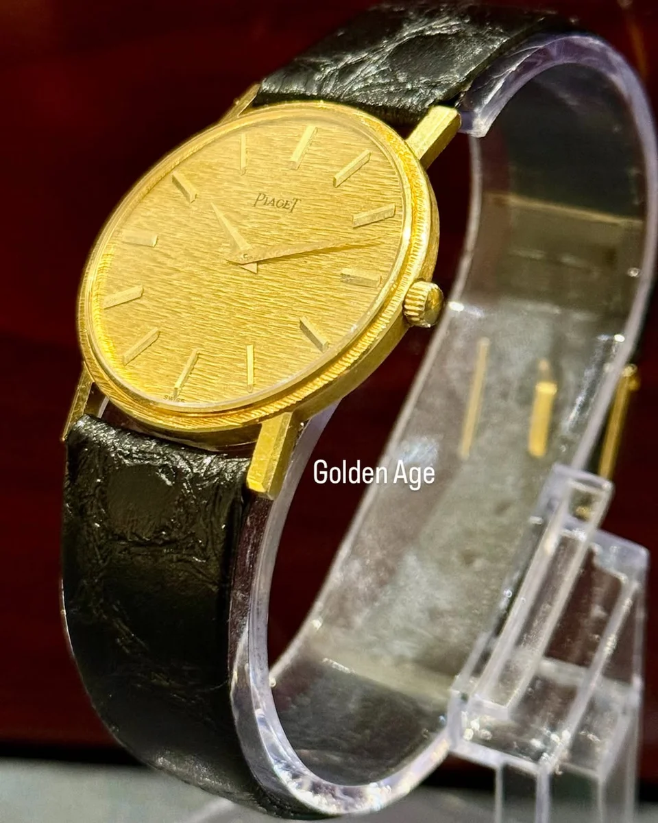 Piaget 1970 True Gem Rare Piaget Classic 18K Full Gold - Image 2