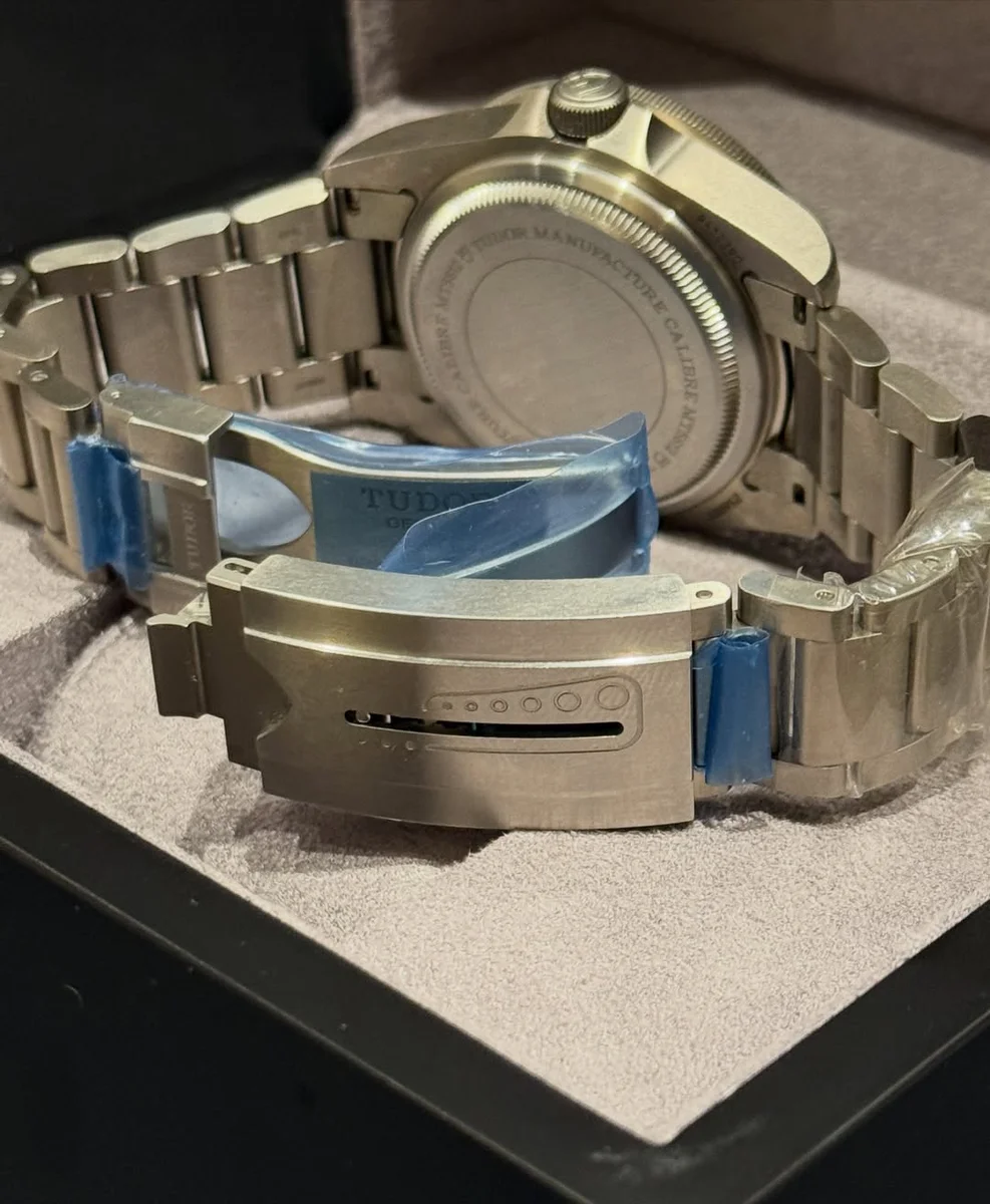 Tudor Official State Of Qatar Official Edition – 2022 Tudor Rare - Image 7