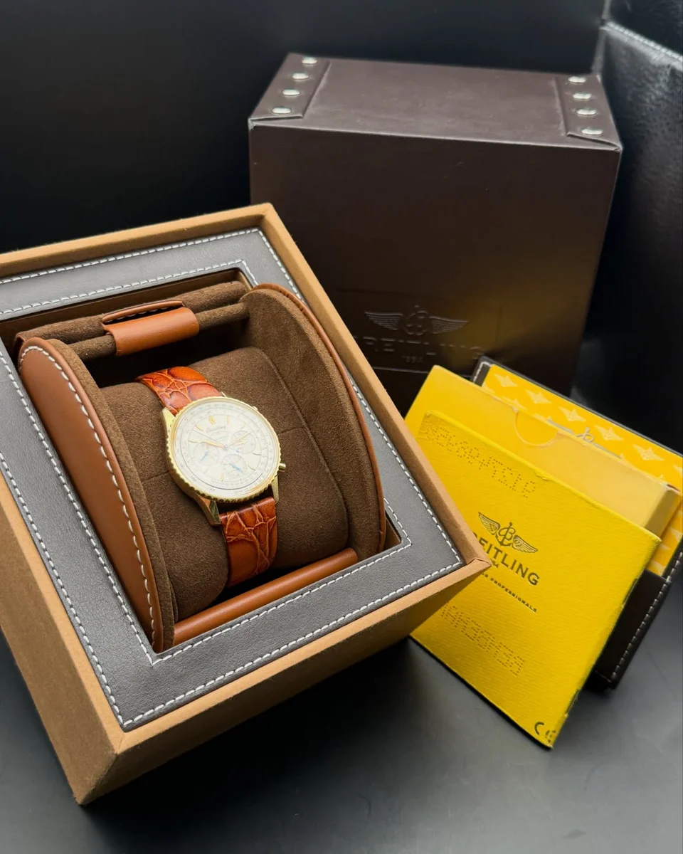 Breitling Montbrillant 18K Gold Legendary Heritage Special Edition - Image 4
