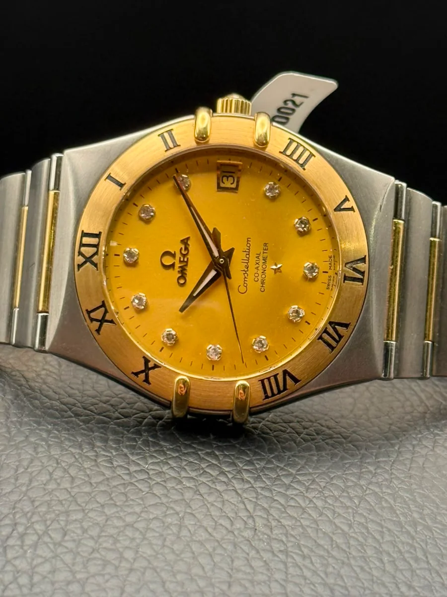 OMEGA Constellation Manhattan 33MM Gold Steel Diamonds - Image 2