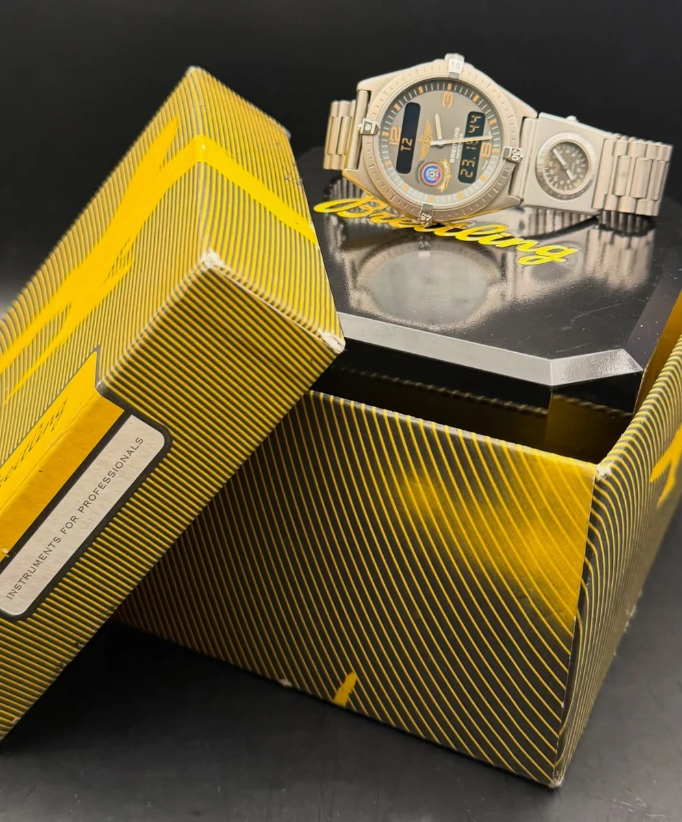 Breitling Special Edition UAE Air Force & Air Defense 1995 - Image 9