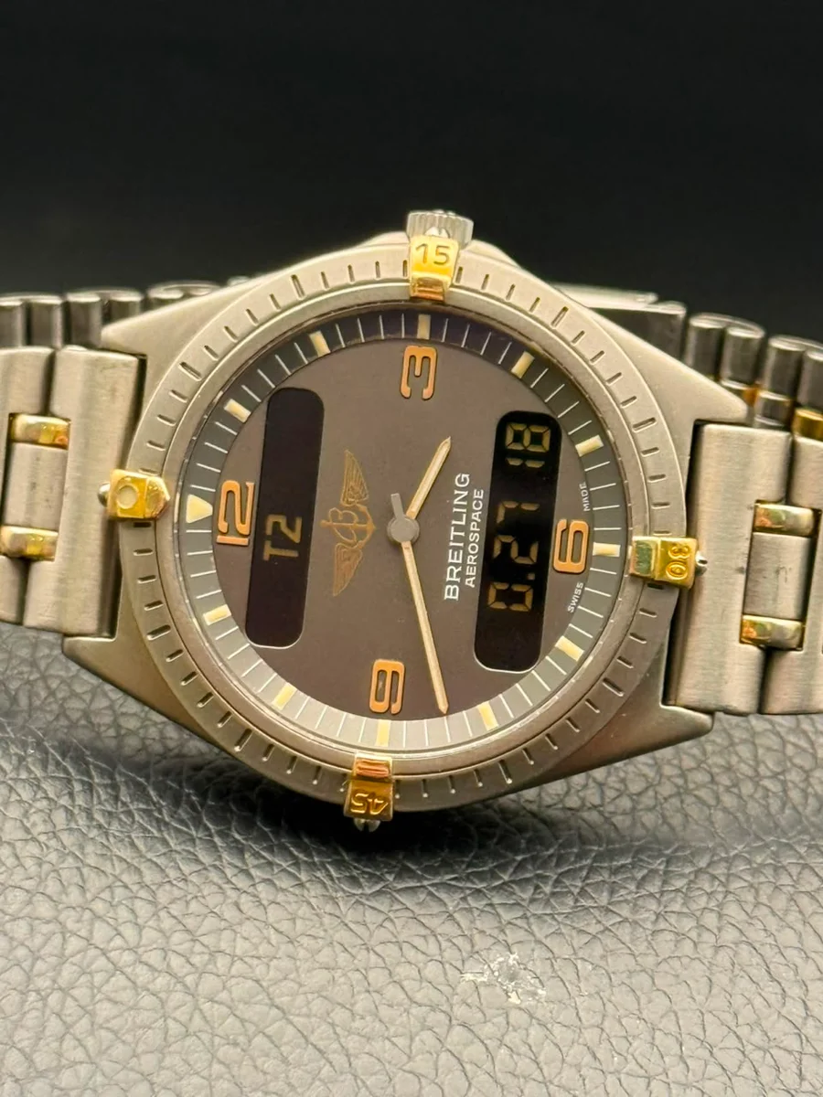 Breitling Aerospace 1990s Full Titanium 40MM Two Tone - Image 3