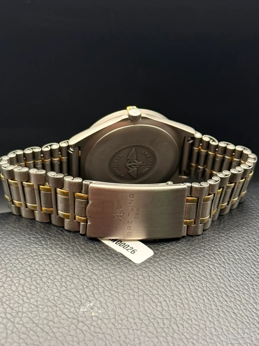 Breitling Aerospace 1990s Full Titanium 40MM Two Tone - Image 4