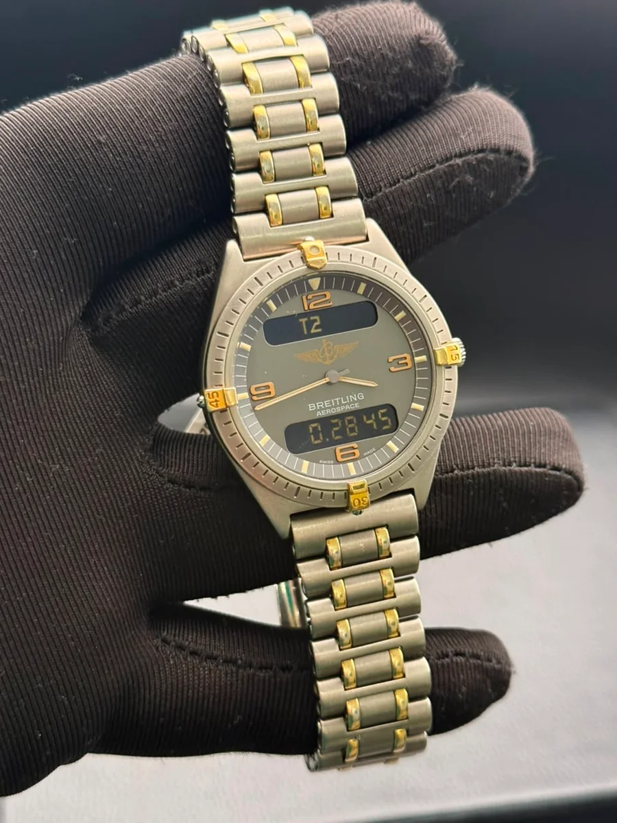Breitling Aerospace 1990s Full Titanium 40MM Two Tone - Image 2