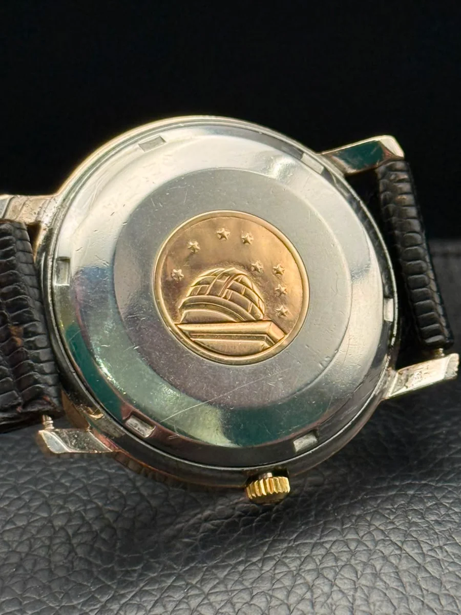 Omega Constellation Chronometer Arabic Calendar Edition 1970s - Image 6