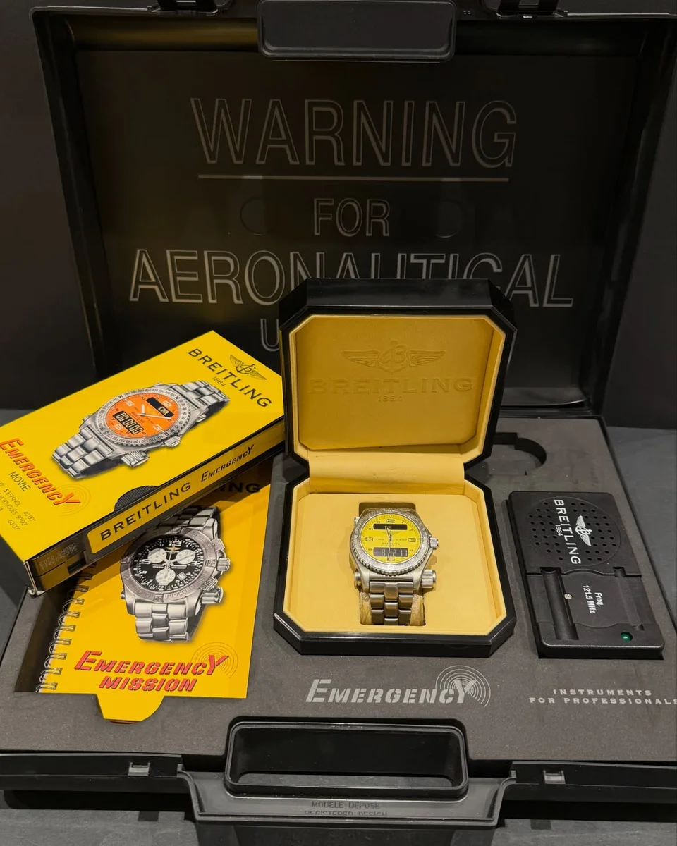 Breitling Emergency Yellow Rare Titanium Full Set - Image 5