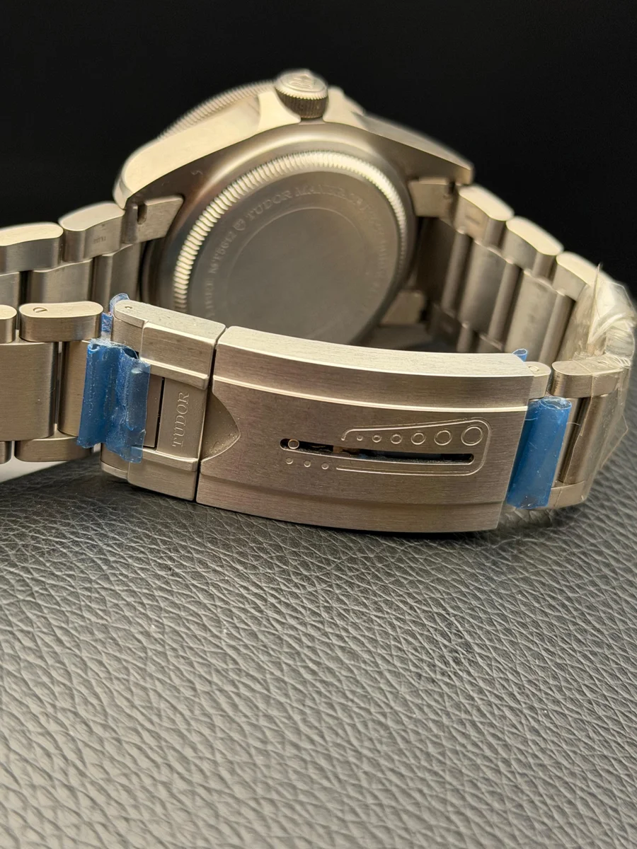 Tudor Official State Of Qatar Official Edition – 2022 Tudor Rare - Image 6