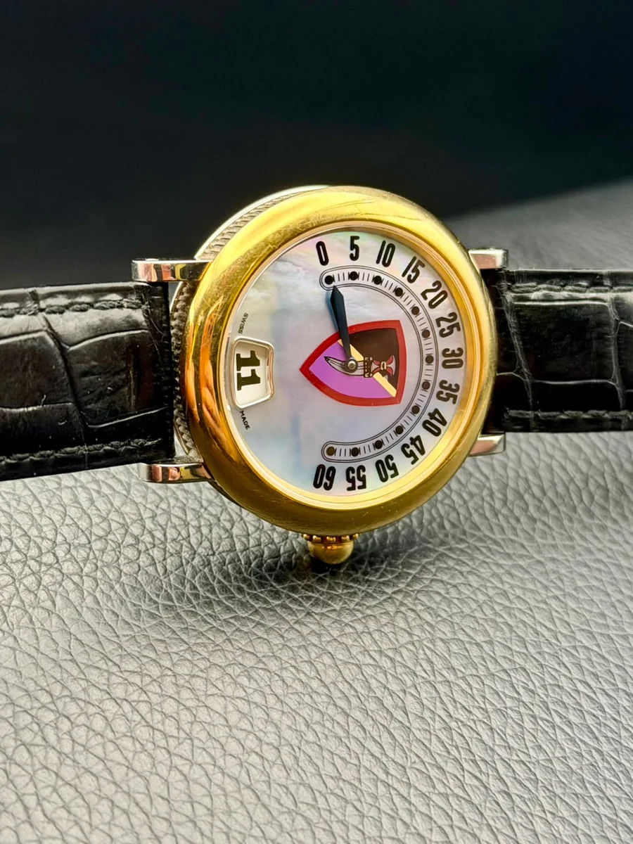 Gerald Genta Ultra Rare UAE Special Forces 1990s Jumping Hour complication - Image 2
