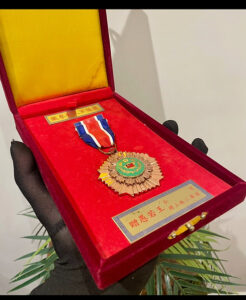 1960 Bronze Commemorative Medal – China Military Control Region - ساعة فاخرة أصلية