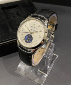 Alternative view of Preowned MONTBLANC Heritage Triple Date Moonphase