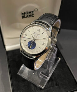 Preowned MONTBLANC Heritage Triple Date Moonphase