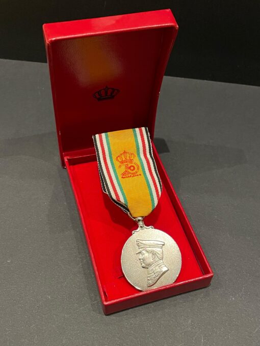 2010 10th Anniversary Commemorative Medal Kind Abdullah II - Image 3