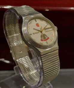 Alternative view of 1970s Rare Official Edition Commissioned For The Central Military Region Of UAE