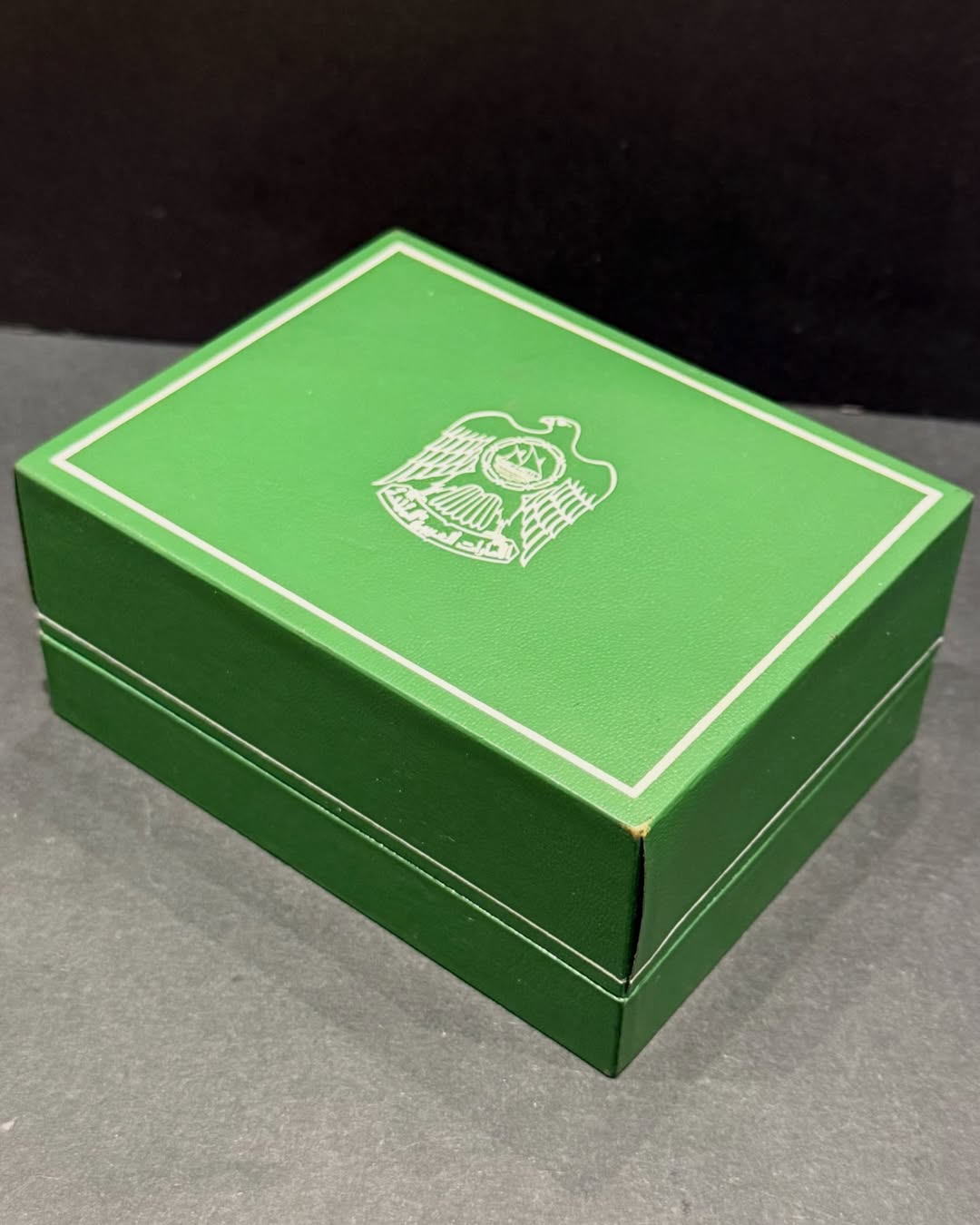 Rare Special Edition Carven Paris 1995 UAE Government - Image 9